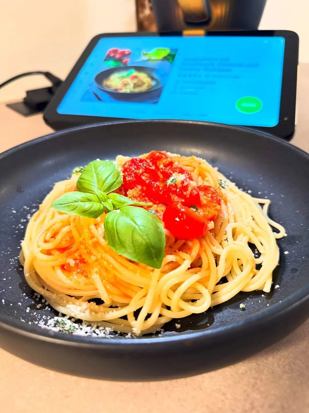 Thermomix® Rezept: Eat spaghetti 🍝 to forgetti your regretti ✌🏼☺️
